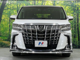 弊社では、全車『修復歴なし』のお車のみ取り扱っております。専任バイヤーによる厳選した仕入れの後、入庫後の車両チェックを行い、ネクステージが認定した高品質な中古車をご提供しております。