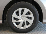 R6年式夏タイヤ175/70R14ダンロップ製です。