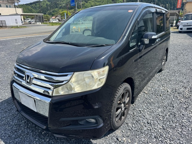 ステップワゴン 2.0 スパーダ Z HDDナビ エディション 4WD