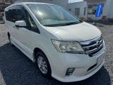 セレナ 2.0 ハイウェイスター 4WD 