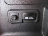 非常時やキャンプなどに役立つAC100Vコンセント付きです。