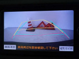 バックガイドモニターを装備しています、車庫入れもラクラクです。