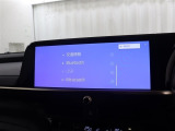 <Bluetooth>スマートフォンなどの機器と車をBluetoothで接続すると、ワイヤレスで音楽を再生できます。