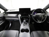 SUVならではの見晴らしの良い前方視界で快適なドライブをお楽しみいただけます!