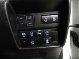 両側パワースライド装備です♪運転席から開け閉めの操作・ON/OFFの切替えも可能です♪