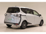 ★トヨタ認定中古車ライト★ 1年間走行距離無制限の「ロングラン保証」が付いています。全国約5,000ヶ所のトヨタのお店で保証修理可能です。お出かけ先でも安心です。選べる延長保証もご用意しています。