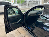 点検整備時に交換が必要な項目(BMW認定指定交換指定部品など)に関しましては、すべて新品の純正部品を使用させて頂きます。※点検項目にはBMWコンピューター診断も含まれます。