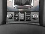 運転席、助手席はシートヒーター付きです。座面や背もたれを素早く温め、寒い日もより快適に過ごせます。