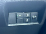運転席操作部スイッチの画像です。