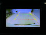 バックカメラ装備済なので車庫入れが苦手な方も映像サポートでラクラク駐車できます。