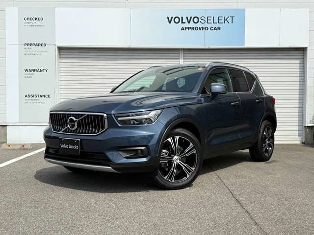 XC40 T4 AWD インスクリプション 4WD