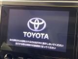【9インチ ディスプレイオーディオ】大画面ディスプレイへお持ちのスマートフォンと連携して、ナビやbluetoothでの音楽再生が可能です♪デザインはもちろん操作性も良好!別途ナビ機能の取付可能です♪