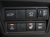 ステアリングヒーターを装備しています。