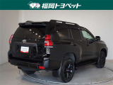 色は人気のブラックです。