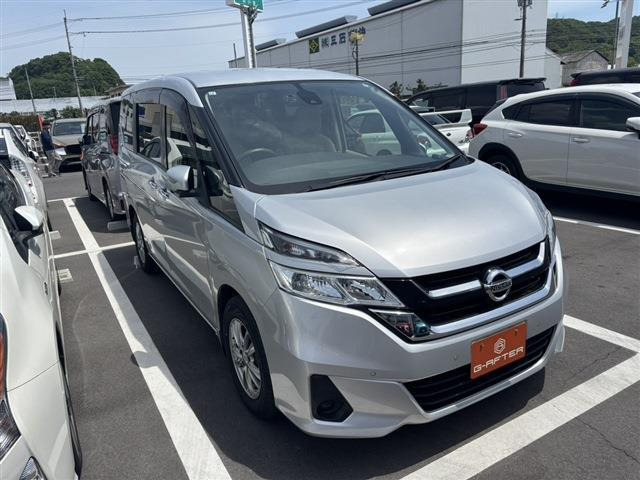 セレナ2.0 S禁煙車 純正ナビ 360°ビューモニター