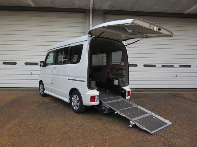 日産 NV100クリッパーリオ 