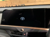 【純正12.3型ナビ】人気の純正ナビを装備しております。ナビの使いやすさはもちろん、オーディオ機能も充実!キャンプや旅行はもちろん、通勤や買い物など普段のドライブも楽しくなるはず♪