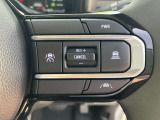 全車速追従式アダプティブクルーズコントロールです。設定した車間距離を保ちながら加速、減速さらに停止まで自動追従し、運転操作の負担を軽減します。