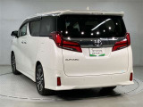 その他にも各種保険、お車の買取(T-UP)、JAF、TSカード、携帯電話などの取扱いをしております。詳しくはスタッフにお尋ねください。