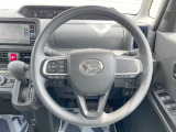 【ステアリングスイッチ】運転中、前方から目線をそらすことなく、オーディオ等の操作が可能な便利機能!安心&快適なドライブを演出してくれます♪