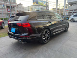 フォルクスワーゲンの車は、速度無制限のアウトバーンを意識した安全対策が必要となります。
