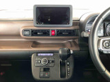 温度を設定すれば、自動で車内の温度管理をしてくれる優れものです♪ATミッションで運転楽々