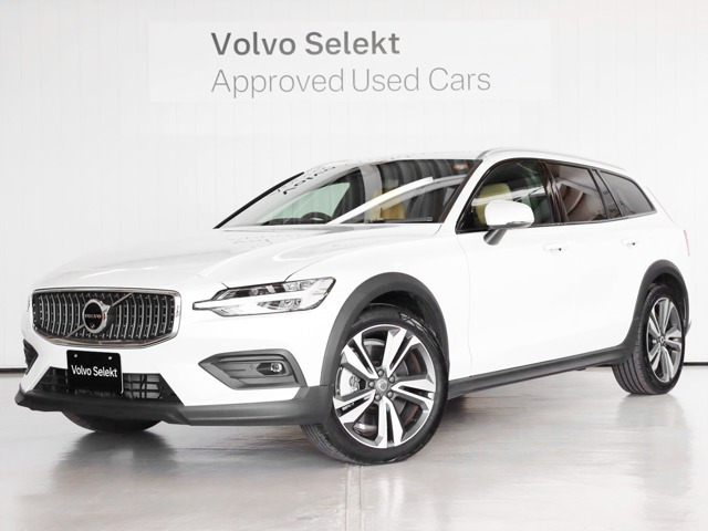 V60クロスカントリー ウルトラ B5 AWD 4WD