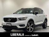 ボルボ XC40