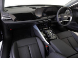 Audiのインテリアはエクステリア同様、優れたデザイン性とクオリティ、そして機能性を兼ね備えております。