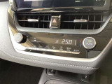 ☆トヨタ認定中古車の安心1 まるごとクリ-ニング☆室内外すみずみまで美しく仕上げています。