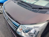 ボンネットの画像です。車両状態など手軽にご確認いただけるオンライン相談もございます!ぜひご利用くださいませ♪
