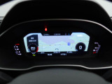 必要に応じてメーター内に地図や車両のインフォメーションなどを切り替え表示できるバーチャルコクピット