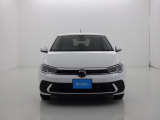 ドイツ車はフロントマスクに特徴がございます。一目でPOLOと分かるデザインです。在庫状況もお気軽にお問い合わせください。