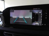 アウディのナビゲーションシステム『MMI(タッチレスポンス)』 ナビ・オーディオ・車両設定等すべての機能を司どっています。