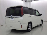 低燃費で環境にもやさしいハイブリッド車です。トヨタ専用診断機器でハイブリッドシステムを綿密に点検してあります!