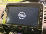 【純正10型ナビ】人気の純正10型ナビを装備。オーディオ機能も充実しており、Bluetooth接続すればお持ちのスマホやMP3プレイヤーの音楽を再生可能!毎日の運転がさらに楽しくなります!!