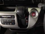 オートマチックシフトレバーは、手になじみ操作しやすい形状で安全運転にもつながります♪