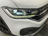 LEDヘッドライトです