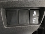 【VSA】ブレーキ時の車輪ロックを防ぐABS、加速時などの車輪空転を抑えるTCS、旋回時の横滑り抑制の3つの機能をトータルに制御!予期しないクルマの挙動の乱れを防ぐ安全装備です♪