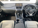 NX 300h Fスポーツ 