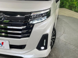 【LEDヘッドライト】悪天候や夜間走行時も良好な視界を確保し安心して運転できる高輝度LEDヘッドライトを装備!点灯速度が早く、消費電力も抑えられています。