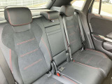お気軽にお問い合わせください。Tel:075-325-0440 Mobile:070-2313-8676  中古車担当:時女まで