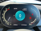 ★MINIには6個のエアバッグを標準装備。運転席/助手席エアバッグ、サイド・エアバッグ、ヘッド・エアバッグ。