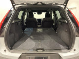 XC40 B4 AWD Rデザイン 4WD 4WD サンルーフ