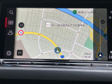 [DiscoverPro]ナビゲーション機能をはじめ、車両各種設定/アシストシステム設定、Bluetooth、App-Connectなどの機能を持ち合わせています。