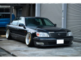 PLOOMエアサス、AIR LIFT 3Hシステム、社外アーム。入ってます。ディープグリーンII、Fパッケージ、マルチレス この組み合わせは希少です。