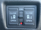 両側電動スライドドア装備!運転席からでもボタン一つで開閉可能です♪