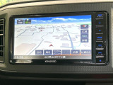 【ナビゲーション】目的地までしっかり案内してくれる使いやすいナビ。Bluetooth接続すればお持ちのスマホやMP3プレイヤーの音楽を再生可能!毎日の運転がさらに楽しくなります!!