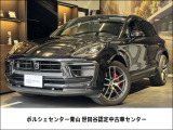2023年モデル マカン S (?)  外装色:ジェットブラックメタリック 内装色:ブラック/ボルドーレッド