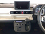 温度を設定すれば、自動で車内の温度管理をしてくれる優れものです♪ATミッションで運転楽々